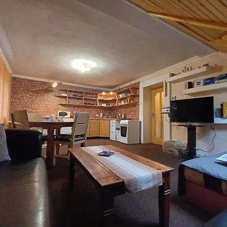 Apartament Dolica *